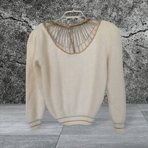 Maurada Vintage Angora Sweater with tags!  Size Medium Excellent condition